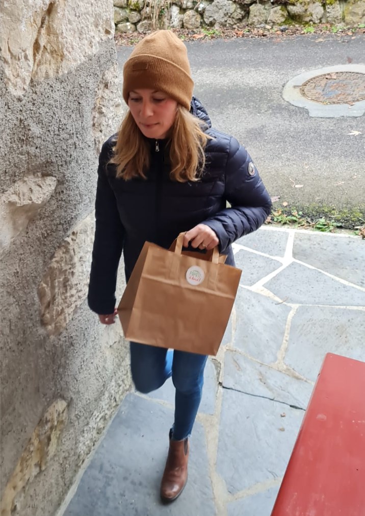 Repas varié à emporter à Annecy