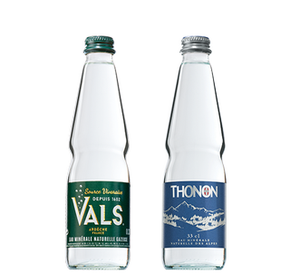 Eau plate THONON et eau gazeuse VALS